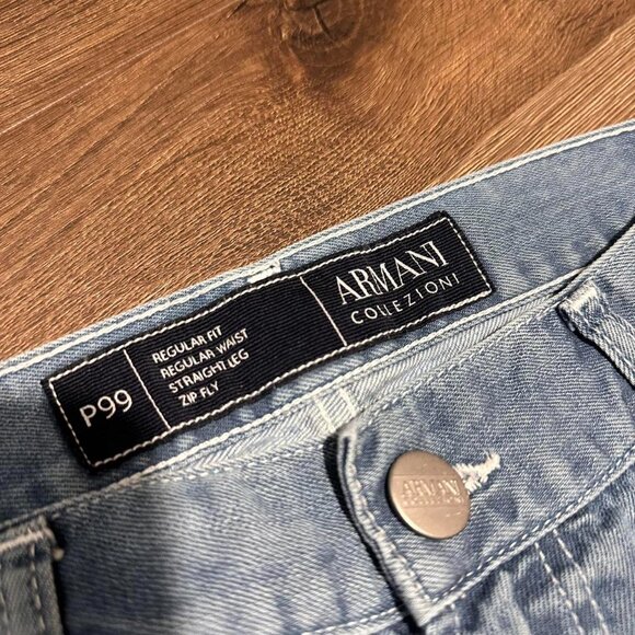 Armani Collezioni Light Blue Baggy Jeans – Size 34 - Picture 6 of 8